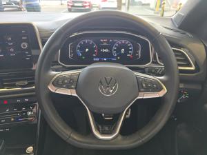 Volkswagen T-Roc 2.0TSI 4Motion R-Line - Image 17