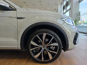 Volkswagen T-Roc 2.0TSI 4Motion R-Line - Image 5