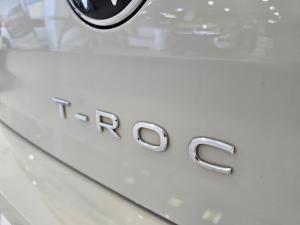 Volkswagen T-Roc 2.0TSI 4Motion R-Line - Image 8