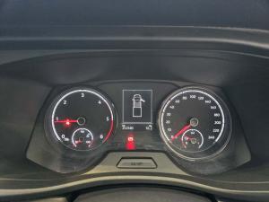 Volkswagen Transporter 2.0TDI double cab - Image 4