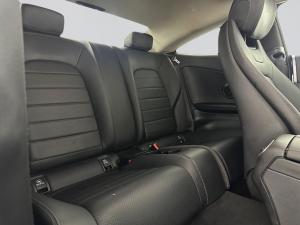 Mercedes-Benz C200 Coupe automatic - Image 17