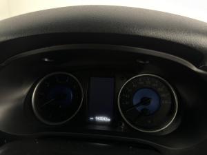 Toyota Hilux 2.8 GD-6 Raider 4X4 automaticD/C - Image 14
