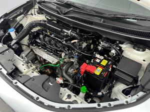 Toyota Starlet Cross 1.5Xs automatic - Image 20
