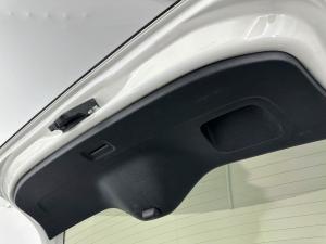 Volkswagen Move UP! 1.0 3-Door - Image 11