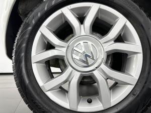 Volkswagen Move UP! 1.0 3-Door - Image 15