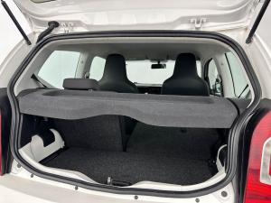 Volkswagen Move UP! 1.0 3-Door - Image 17