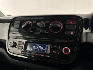 Volkswagen Move UP! 1.0 3-Door - Image 8