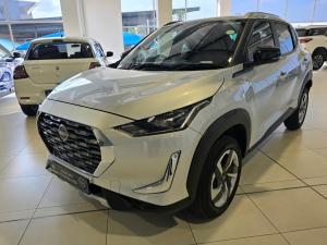 Nissan Magnite 1.0 Visia auto - Image 3