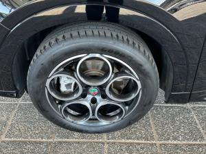 Alfa Romeo Tonale 1.5T Hybrid Ti - Image 5
