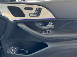 Mercedes-Benz GLE GLE300d 4Matic - Image 10