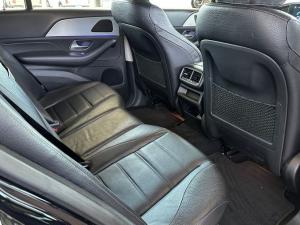 Mercedes-Benz GLE GLE300d 4Matic - Image 12