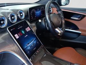 Mercedes-Benz C-Class C200 Avantgarde - Image 11