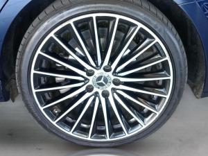 Mercedes-Benz C-Class C200 Avantgarde - Image 16