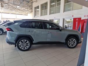 Toyota RAV4 2.0 VX - Image 3
