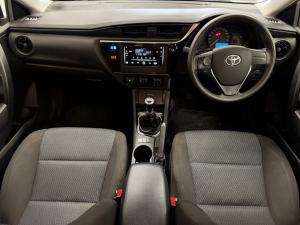 Toyota Corolla Quest 1.8 Plus manual - Image 6