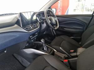 Toyota Starlet 1.5 XR manual - Image 7