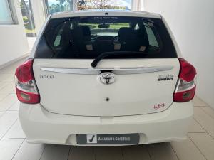 Toyota Etios hatch 1.5 Sprint - Image 5