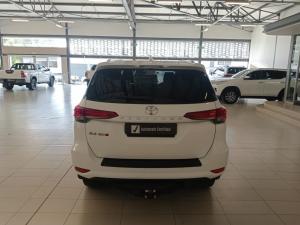 Toyota Fortuner 2.4GD-6 auto - Image 5