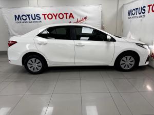 Toyota Corolla Quest 1.8 Plus manual - Image 3