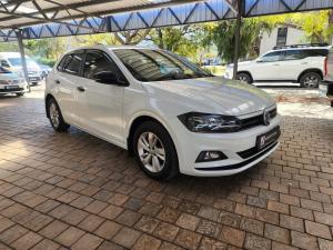 Volkswagen Polo hatch 1.6 Conceptline - Image 1