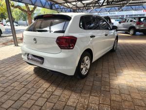 Volkswagen Polo hatch 1.6 Conceptline - Image 2
