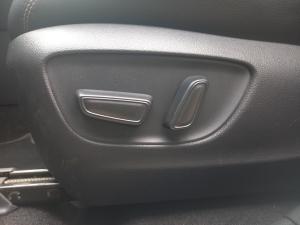 Toyota RAV4 2.5 VX AWD - Image 17