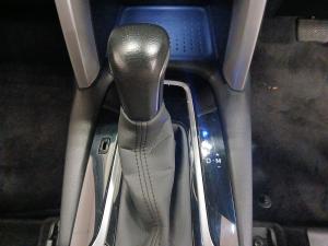 Toyota Corolla Cross 1.8 XR - Image 13