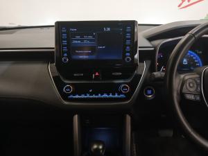Toyota Corolla Cross 1.8 XR - Image 15