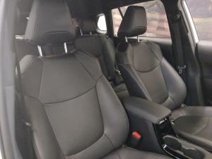 Toyota Corolla Cross 1.8 XR - Image 17