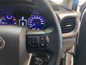 Toyota Hilux 2.8 GD-6 Raider 4X4 automaticD/C - Image 10