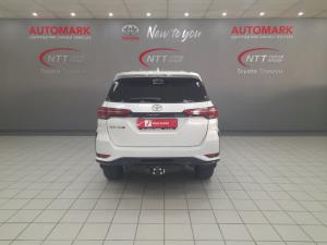 Toyota Fortuner 2.8GD-6 Raised Body automatic - Image 5