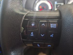 Toyota Hilux 2.8 GD-6 RB Raider automaticE/CAB - Image 9