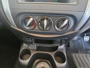 Nissan Navara 2.5DDTI XE S/C - Image 9