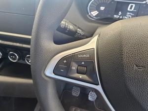 Nissan Magnite 1.0 Visia - Image 13