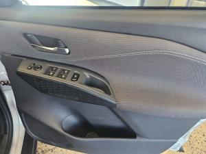 Nissan Magnite 1.0 Acenta AMT - Image 14