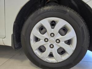 Hyundai i20 1.2 Motion - Image 13