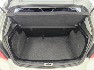 Volkswagen Polo Vivo 1.6 Comfortline TIP - Image 10