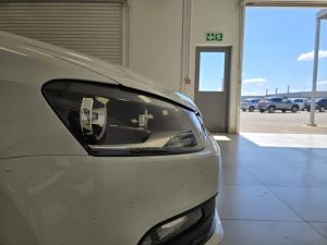 Volkswagen Polo Vivo 1.6 Comfortline TIP - Image 14