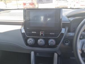 Toyota Corolla Cross 1.8 Xi - Image 16