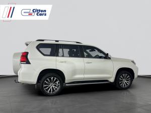Toyota Prado VX-L 2.8GD automatic - Image 3