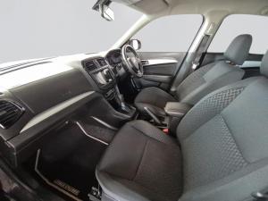 Toyota Urban Cruiser 1.5XR automatic - Image 3