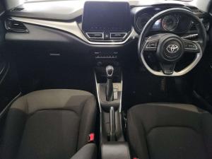 Toyota Starlet 1.5 XR automatic - Image 13