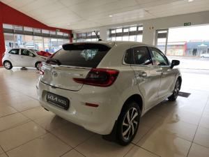 Toyota Starlet 1.5 XR automatic - Image 4