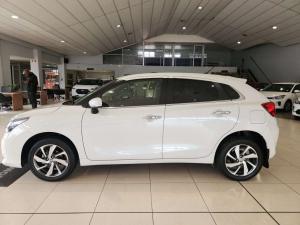 Toyota Starlet 1.5 XR automatic - Image 6