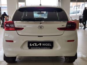 Toyota Starlet 1.5 XR automatic - Image 8