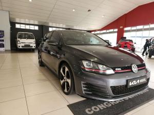 Volkswagen Golf VII GTi 2.0 TSI DSG - Image 15