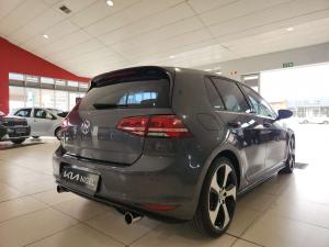 Volkswagen Golf VII GTi 2.0 TSI DSG - Image 16