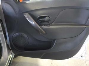 Renault Sandero 900T Stepway Expression - Image 11