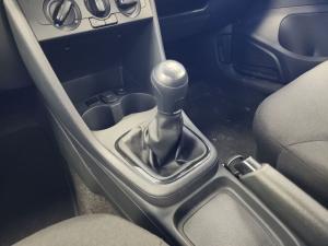 Volkswagen Polo Vivo hatch 1.4 Trendline - Image 13