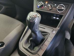 Volkswagen Polo hatch 1.0TSI - Image 13